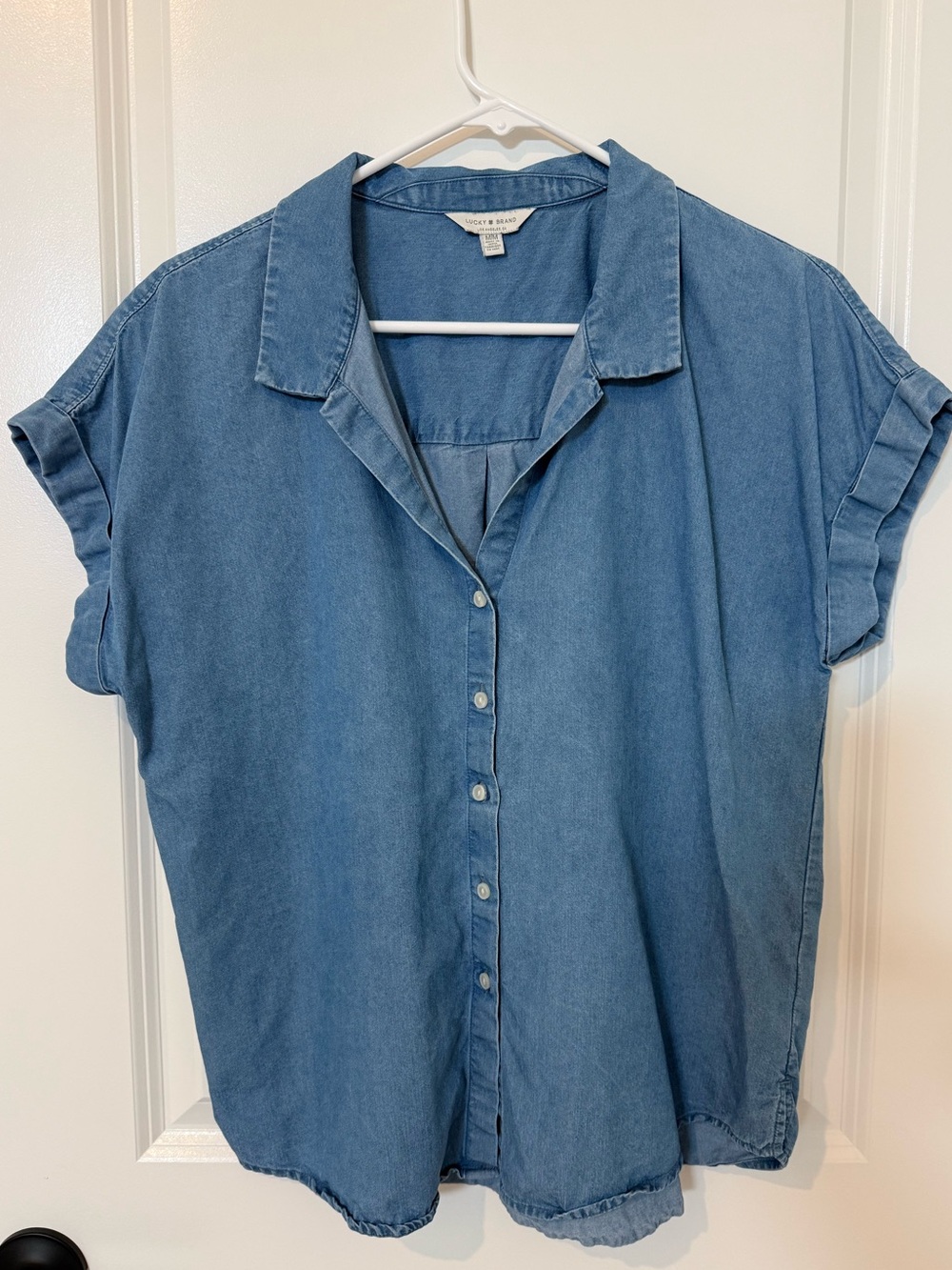 Lucky brand chambray top